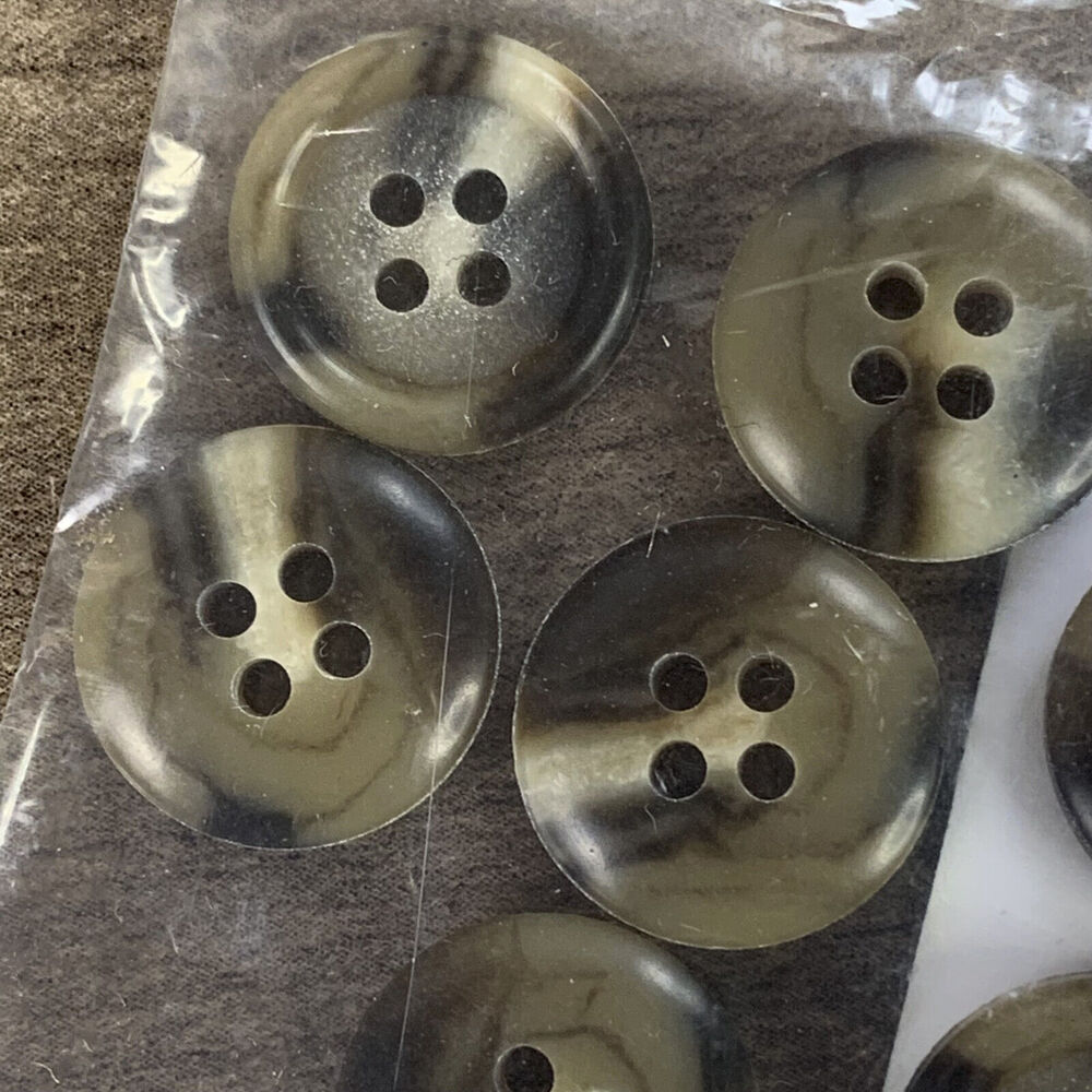 12 Pcs Round Sewing Buttons Dark Brown & Tan Marbled Plastic 24L 4-Hole 16mm